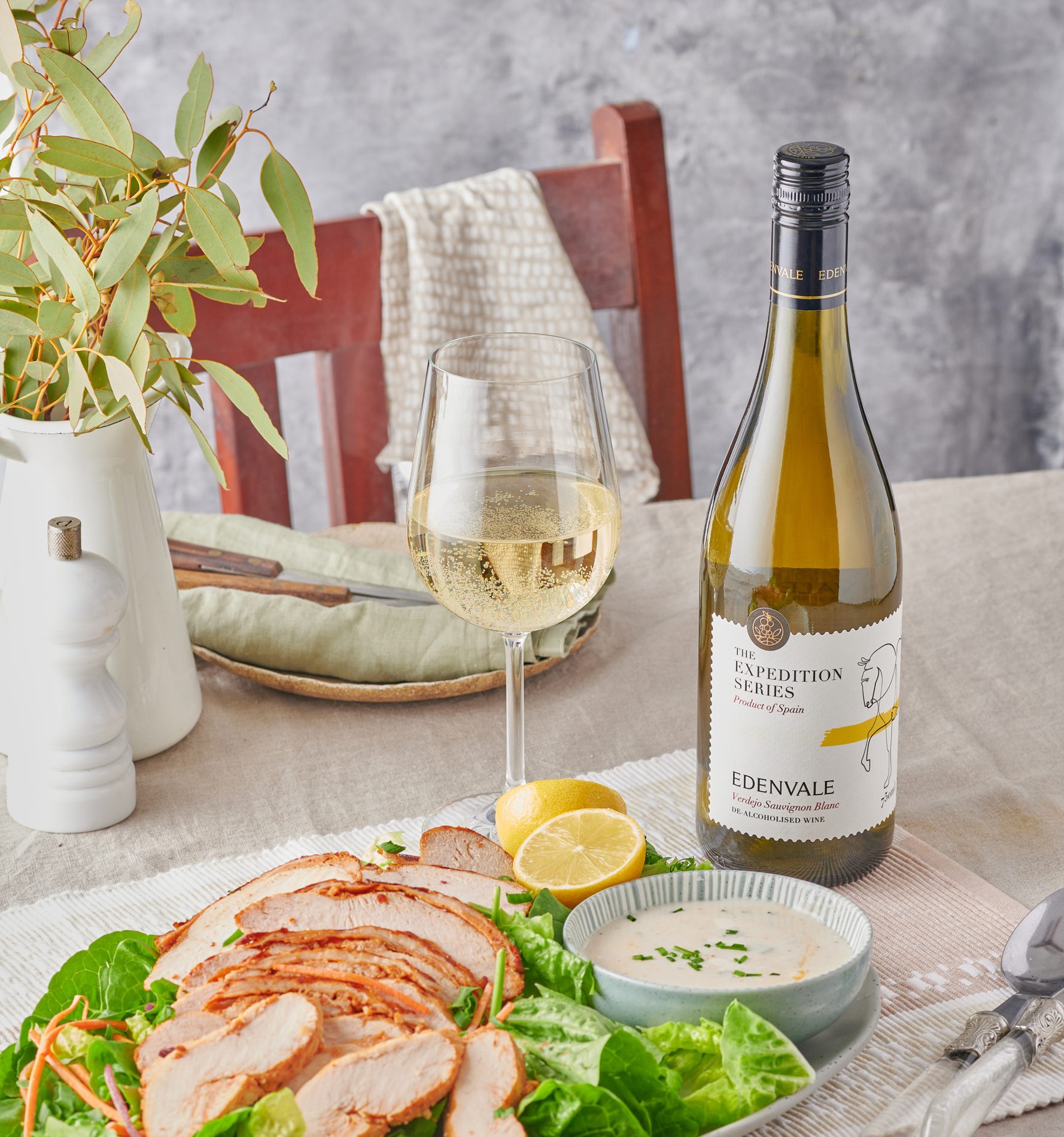 Edenvale Verdejo Sauvignon Blanc with a chicken salad lunch