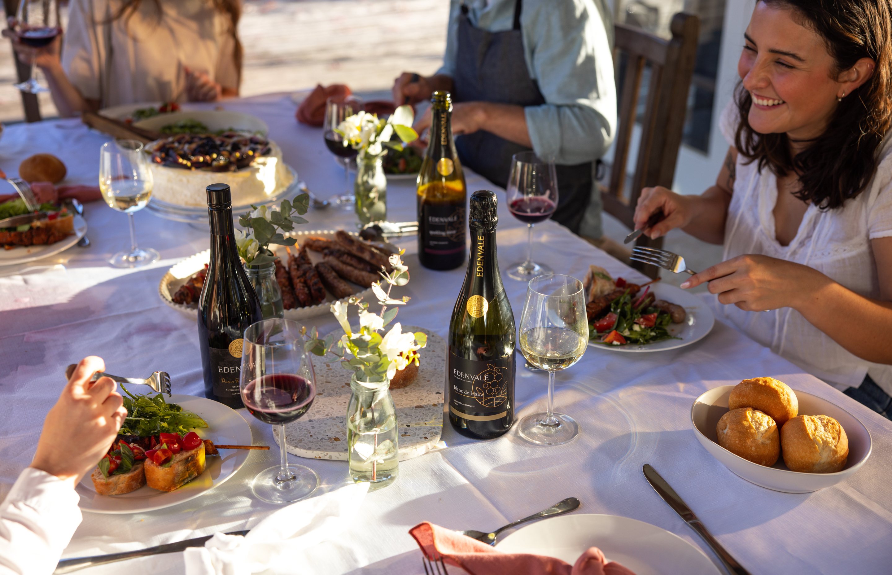 What are the benefits of non-alcoholic wine?